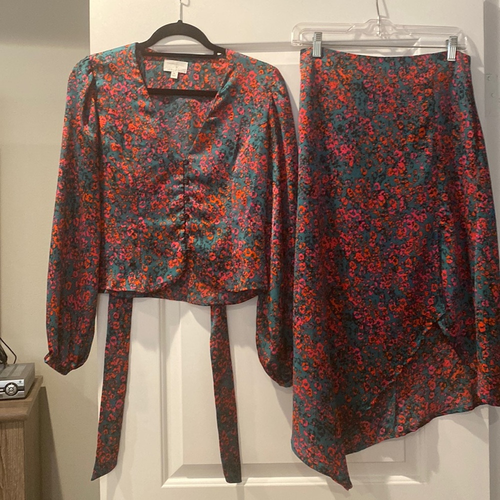 Lulus blouse * skirt set